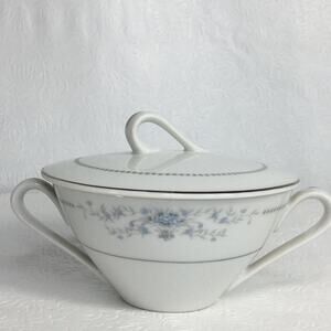 Vintage Towne House China‎ Covered Sugar & Creamer Set Providence Pattern Japan
